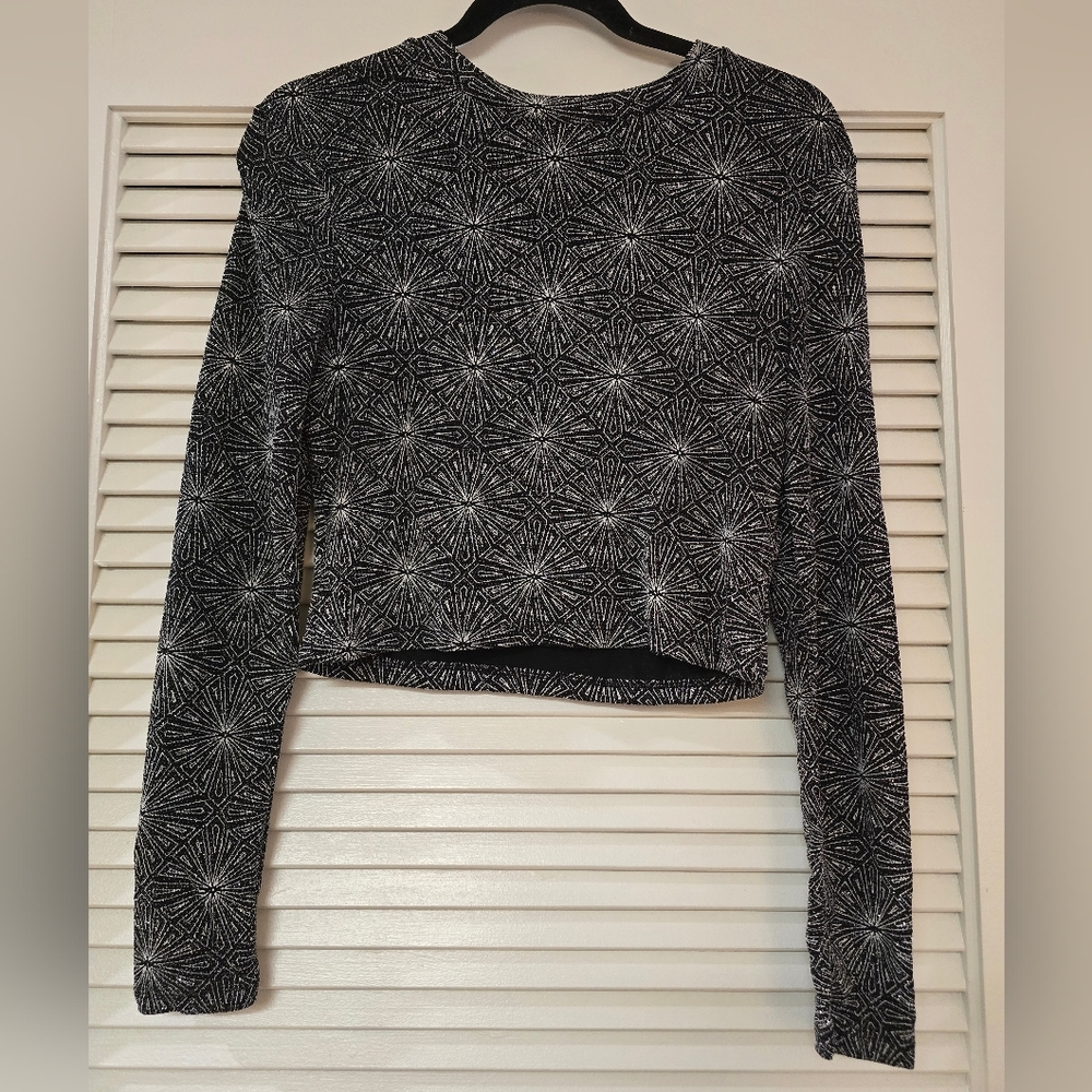 Divided H&M - Black & Silver Sparkly Glitter Pattern Long-Sleeve Crop Top